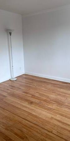 Beautiful 4 1/2 (2 bedrooms) apartment in - Photo 1