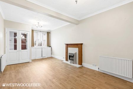 3 bedroom terraced house to rent - Photo 2