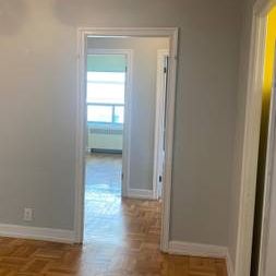 2 bedroom available steps from Old Mill Station - Photo 4