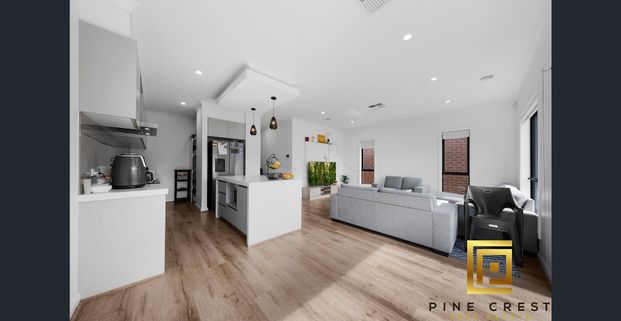 A Beautiful house available for lease! - Photo 1