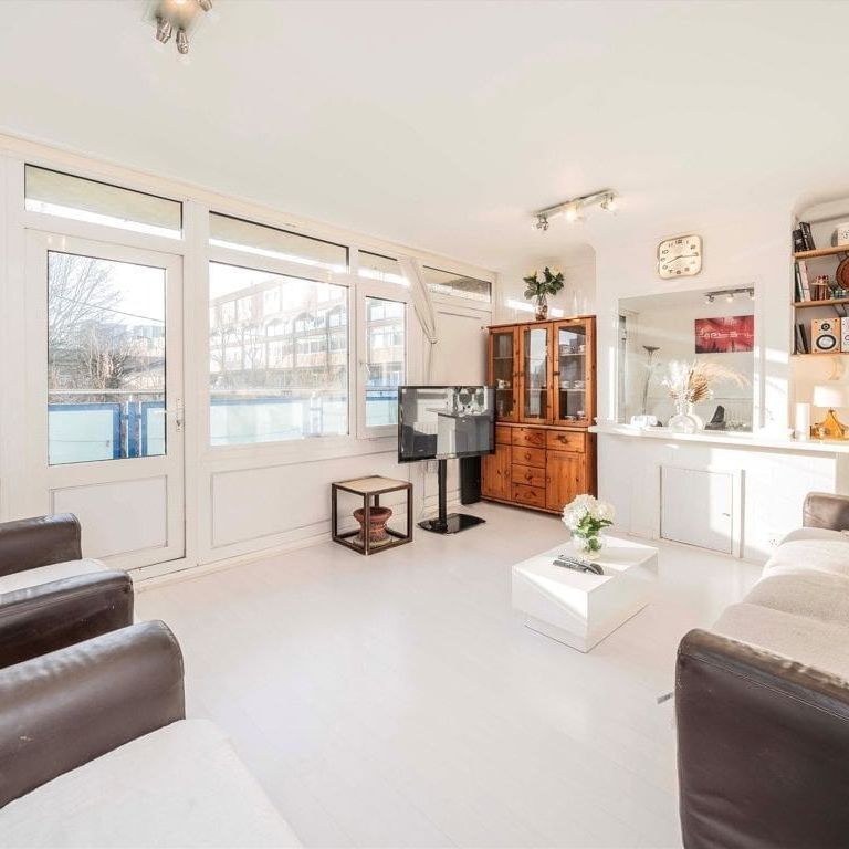 Hanbury Street - Photo 1