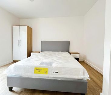 2 bedroom apartment to rent - Photo 6