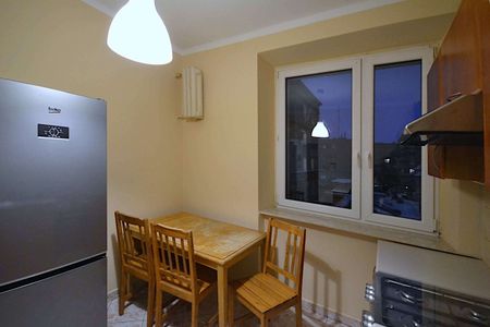 Dwupokojowe na wynajem śląskie, pokoje nieumeblowane, 1 piętro, Częstochowa, Śródmieście, K. Szymanowskiego - Zdjęcie 2