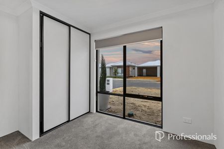 TWO HOMES TO CHOOSE FROM - TWO BEDROOMS, ONE BATHROOM & TWO DIFFERENT LAYOUTS! - Photo 2