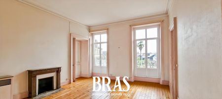 Location Appartement 6 pièces 211m² VANNES 56000 - Photo 4