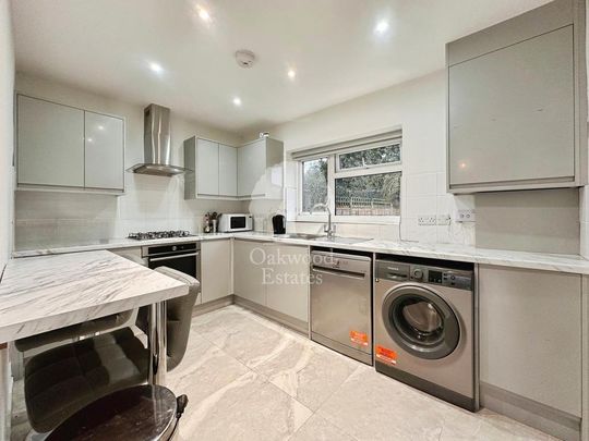 3 bedroom terraced house to rent - Photo 1