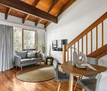 2/21 Queen Street, Coburg VIC 3058 - Photo 5