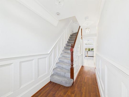 3 bedroom semi-detached house to rent - Photo 1