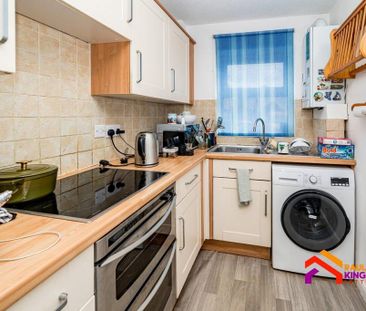 1 bedroom flat to rent - Photo 4