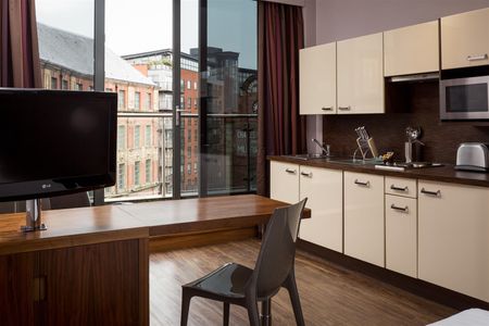 Leeds City - Smart Studio, Leeds City Centre, LS1 4AG - Photo 2