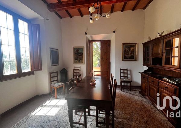 Via San Martino Altoreggi, Figline e Incisa Valdarno, Tuscany 50063