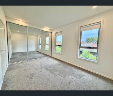 22/2b Collis Place, Minto, NSW 2566 - Photo 4