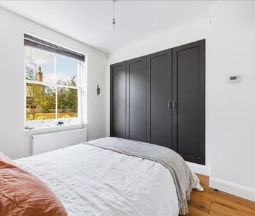 2 bedroom maisonette to rent - Photo 4