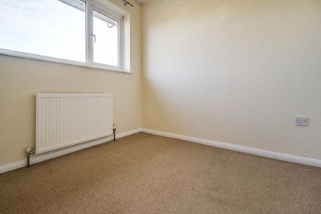 Wakefield Close, Freshbrook, Swindon, Swindon, SN5 - Photo 2