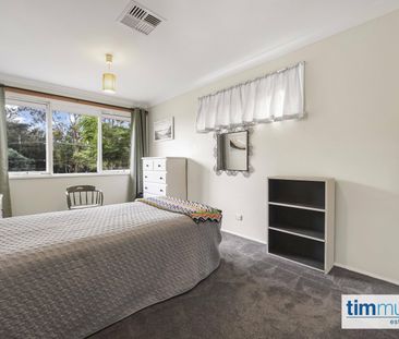 2 Forrest Rd, East Hills NSW 2213 - House For Rent | Domain - Photo 6