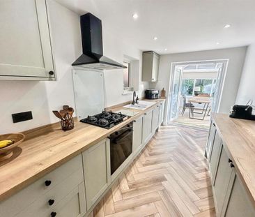 2 bedroom bungalow to rent - Photo 5