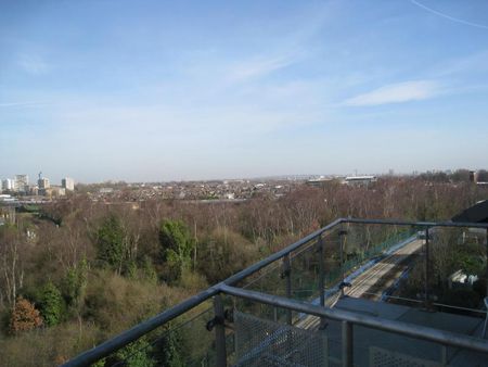 Chiswick High Road, London, W4 5RR - Photo 5