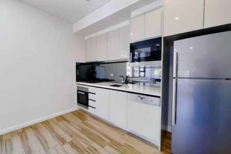 10 Galloway St, Sydney - Photo 2
