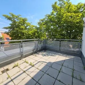 Großzügige klimatisierte DG-Maisonette - 3 Zimmer + große Galerie und 2 Terrassen - Schulgasse - Photo 1
