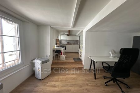 Location Appartement 1 pièce 24m² TOULON 83000 - Photo 4