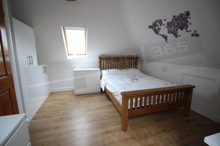 6 bedroom semi-detached bungalow to rent - Photo 5