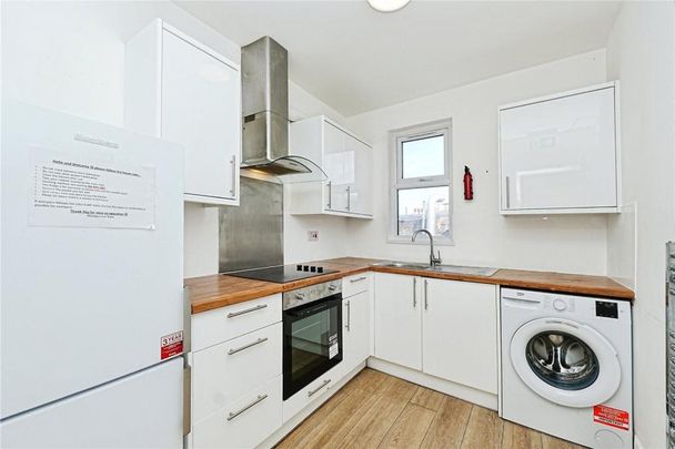 property to rent Havelock Walk, 2 -4 London Road, London, SE23 - Photo 1