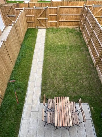 Peartree Avenue, SW17, London - Photo 5