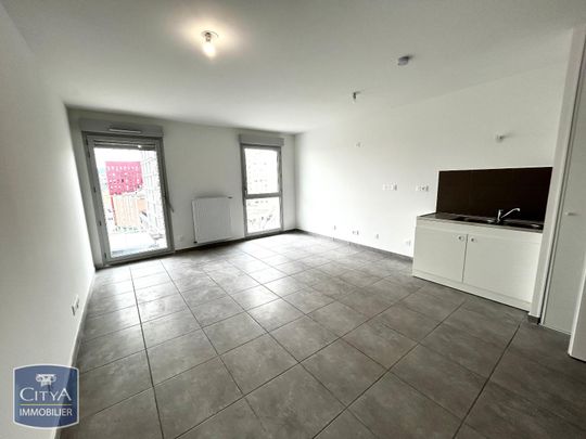 Location Appartement 3 pièces 69m² ST ETIENNE 42000 - Photo 1