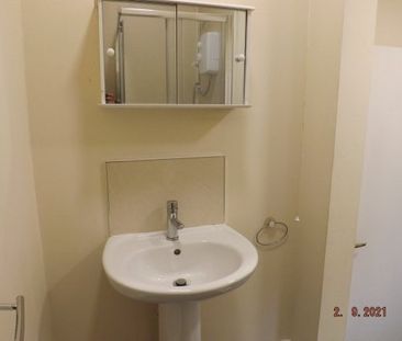 Dorothy Avenue, Skegness, Property for rent - Photo 2