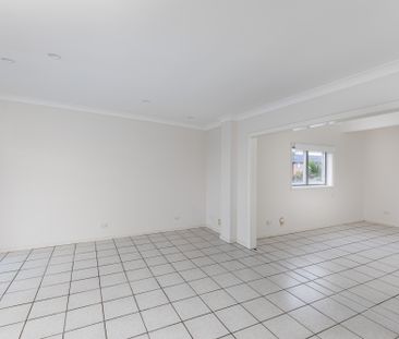 1/61 Railway Street, Merewether NSW 2291 - Apartment For Rent | Domain - Photo 3