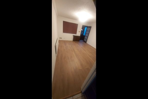 2 Bed Terraced House, Armstrong Close, E6 - Photo 1