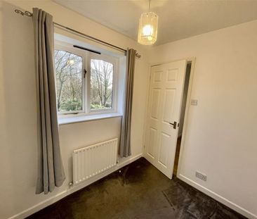 Templecombe Drive, Bolton - Photo 4