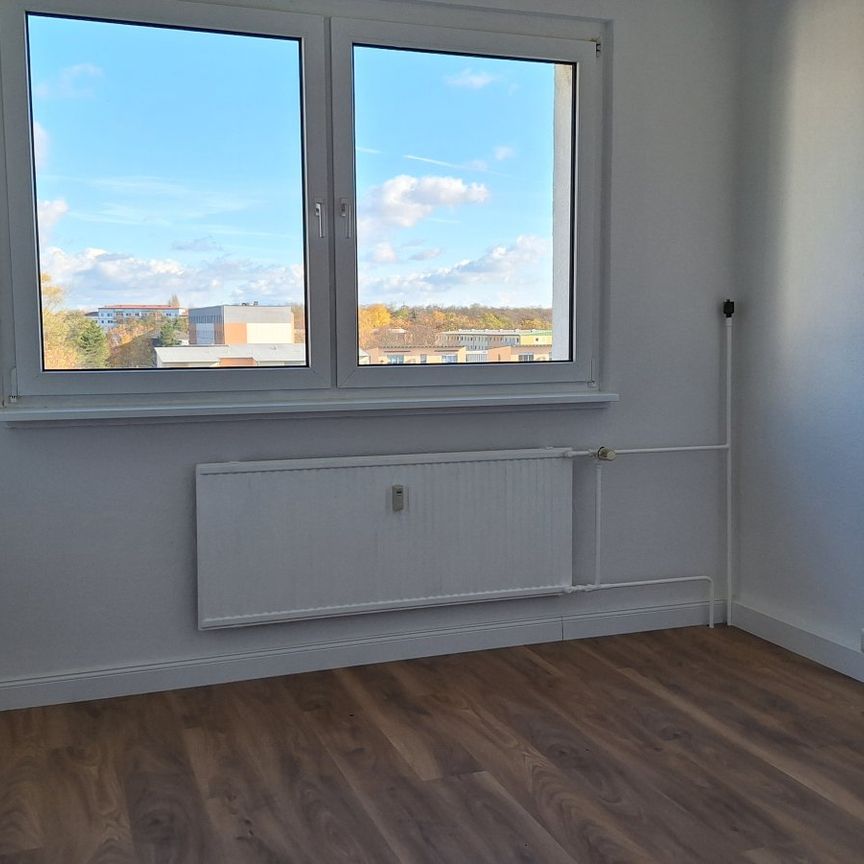 5,5 Raumwohnung mit Balkon im Grünen - Photo 1