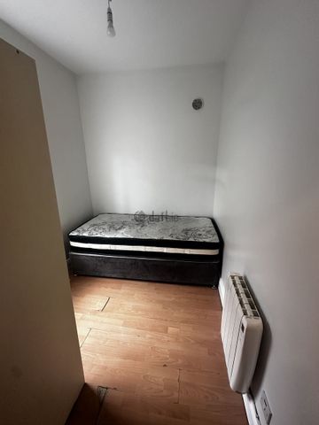 Apartment to rent in Dublin, N Circular Rd - Photo 2