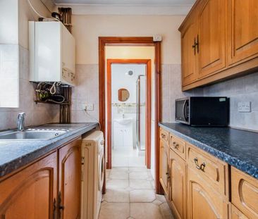 4 bedroom terraced house to rent - Photo 6