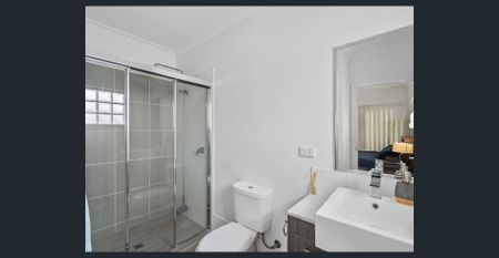 Effortless, Modern and Contemporary Apartment - Photo 4