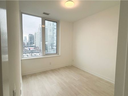 For Lease - 5 Defries Street Unit# 920, Toronto, Ontario - Photo 4