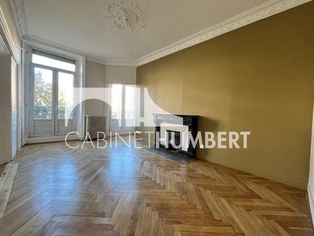 Location Appartement 3 pièces 75m² ST ETIENNE 42000 - Photo 3