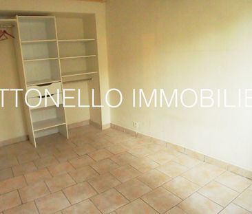 Appartement - 2 pièces - 43 m2 - CENTRE VILLE - Photo 2