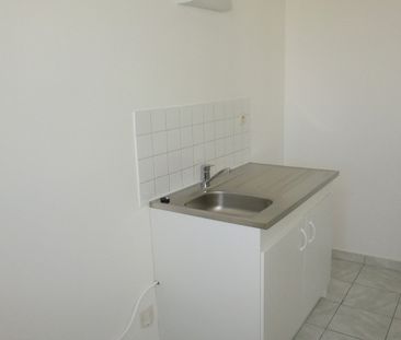 t1 avec balcon - mondeville , - Photo 5