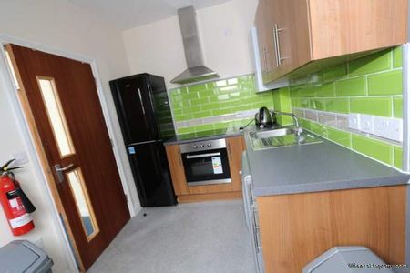 4 bedroom property to rent in Coventry - Photo 5