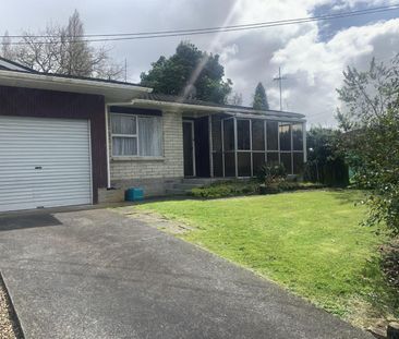 Tidy Two Bedroom - Glenview - Photo 1