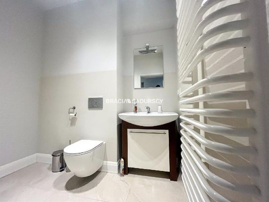 Mieszkanie Kraków Stare Miasto powierzchnia 57.0 m² C206-WM-54571 - Zdjęcie 1