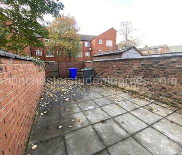 Beeton Grove, Manchester, M13 0DL - Photo 4