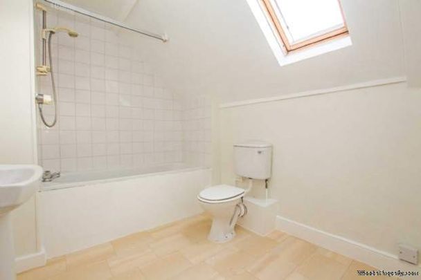 2 bedroom property to rent in Corbridge - Photo 1