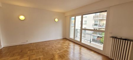 Location Appartement 4 pièces 7 946m² ISSY LES MOULINEAUX 92130 - Photo 2