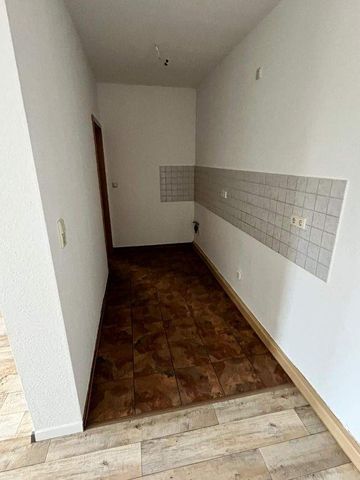 Schöne geräumige 2 Raum Wohnung mit Balkon Lichtenstein zu vermieten - Photo 5