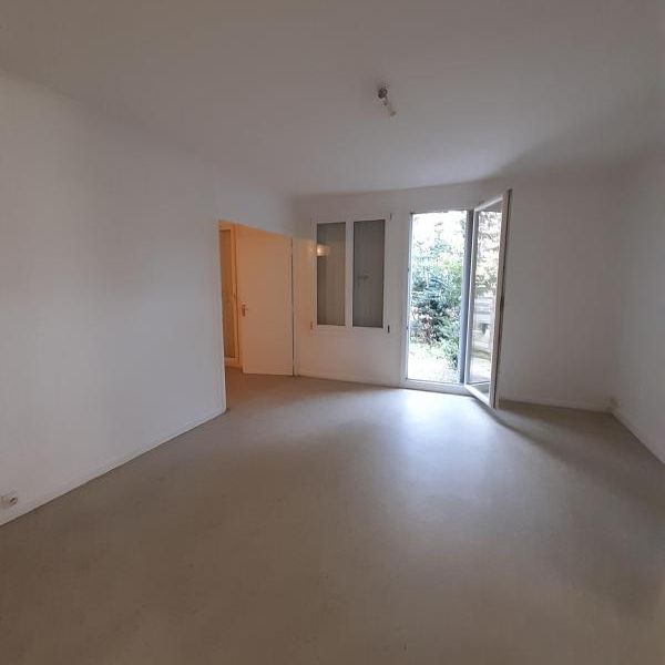 T5-Léon Jouhaux 38100 GRENOBLE - Photo 1