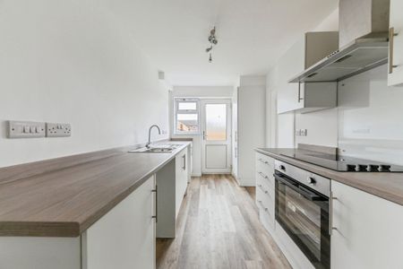 Maltby Close - Photo 4