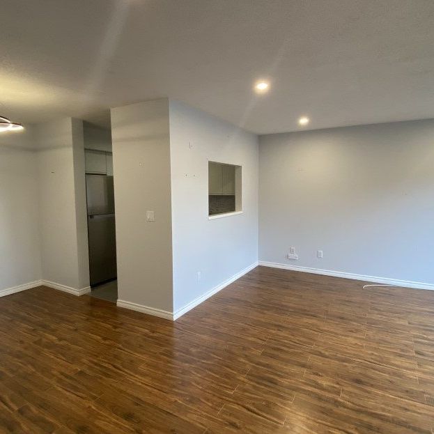 #3-1910 Bowen Road - Photo 1